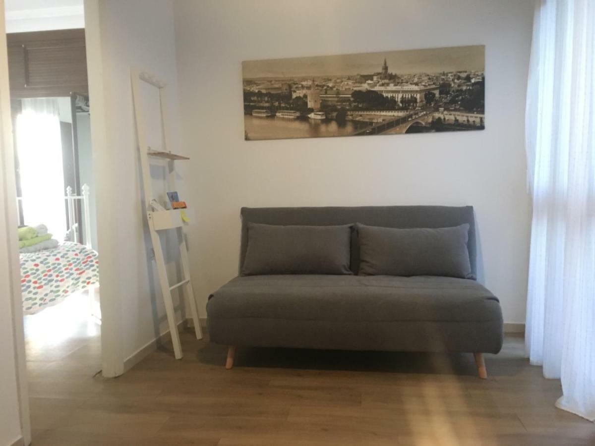 Hispalis San Luis Sevilla Bagian luar foto